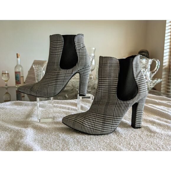 Lulus Rabea Black and White Plaid High Heel Booties Sz 8 - Picture 9 of 11